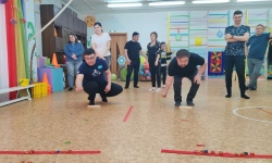 Игры-забавы с мамой и папой